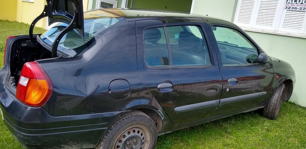 Carro que teria sido utilizado em explosão de caixa eletrônico de posto é localizado no Cassino