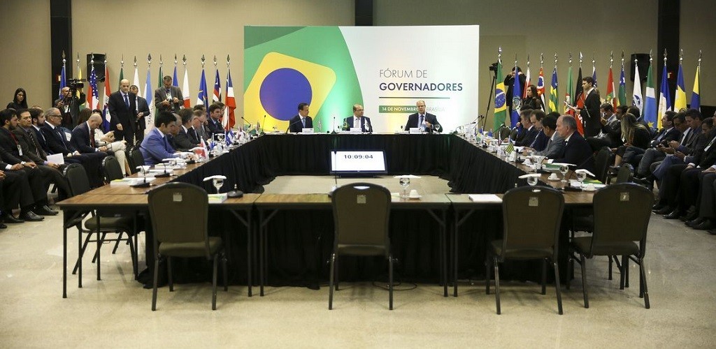 Governadores se reúnem em Brasília para discutir pacto federativo