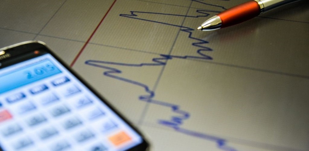 Dívida pública cai 0,44% em outubro