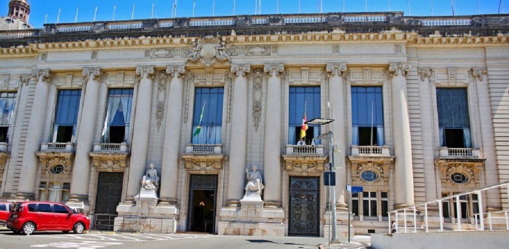 Governo modifica regulamento do ICMS para amenizar dificuldades financeiras em dezembro