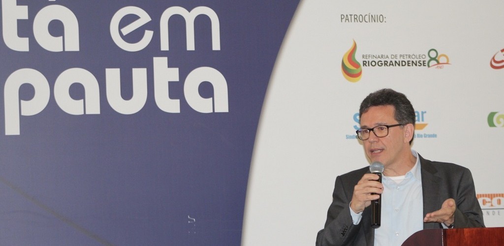 Júlio Macedo, do Grupo Partage, palestrou no Tá Em Pauta