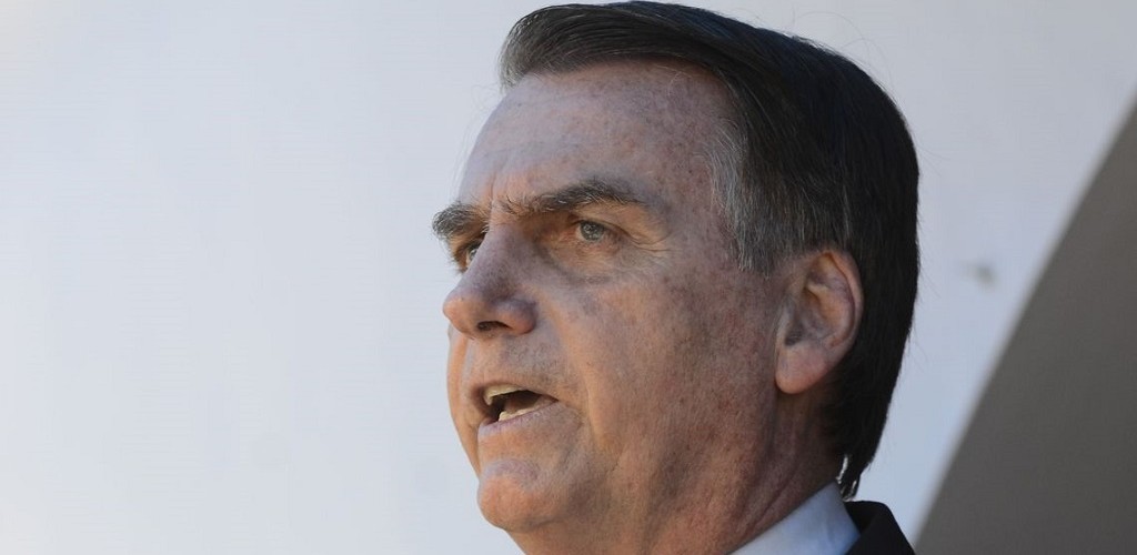 Bolsonaro pede a adversários que abandonem o ódio sem necessidade
