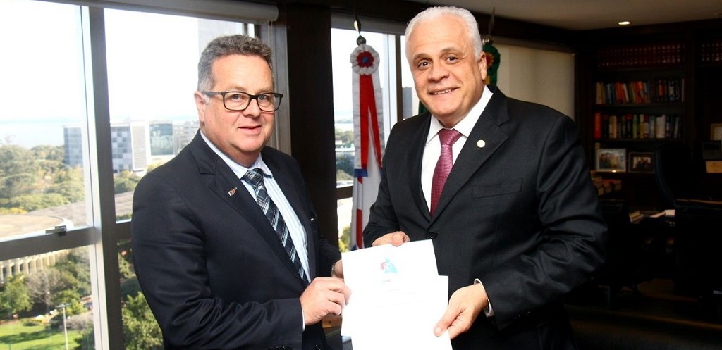 Everton Pereira de Mattos é reeleito presidente da OAB Subseção Rio Grande