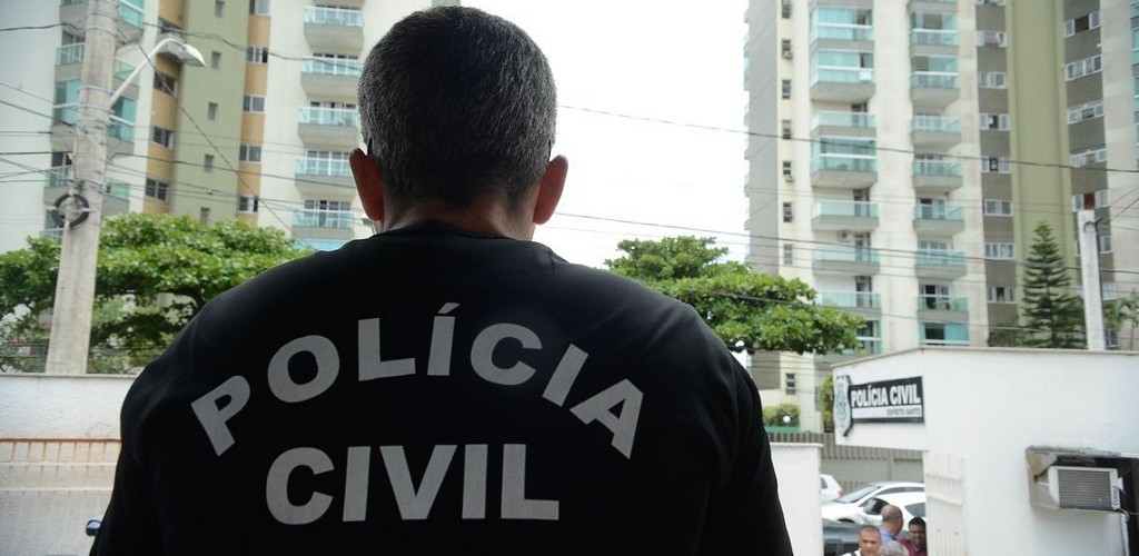 Operação contra lavagem de dinheiro em escola de samba é realizada
