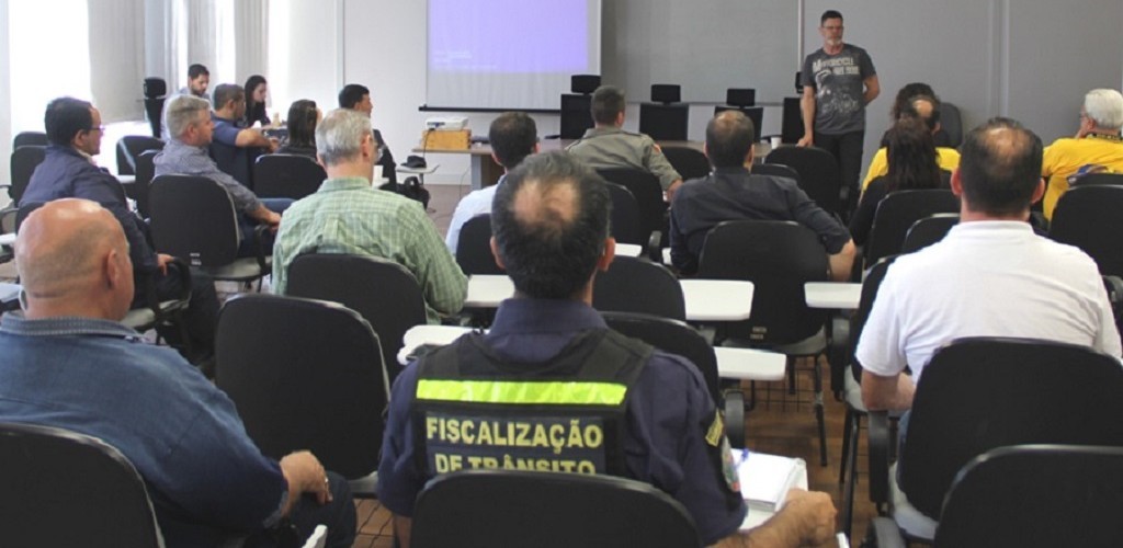 Viagem Segura de Finados terá reforço de fiscalização por quatro dias no estado
