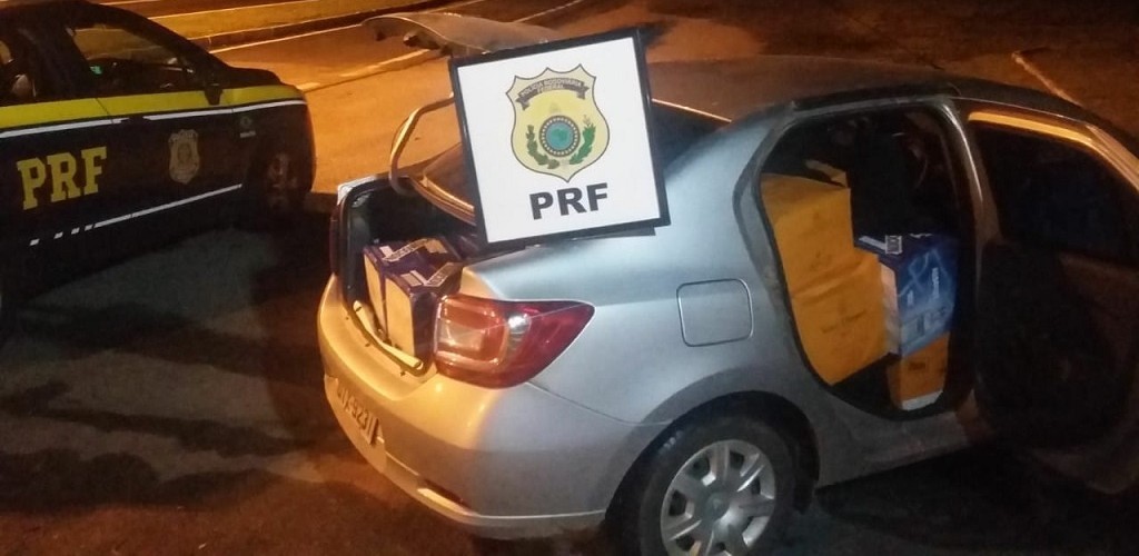 Veículo com bebidas vindas do Uruguai é apreendido pela PRF