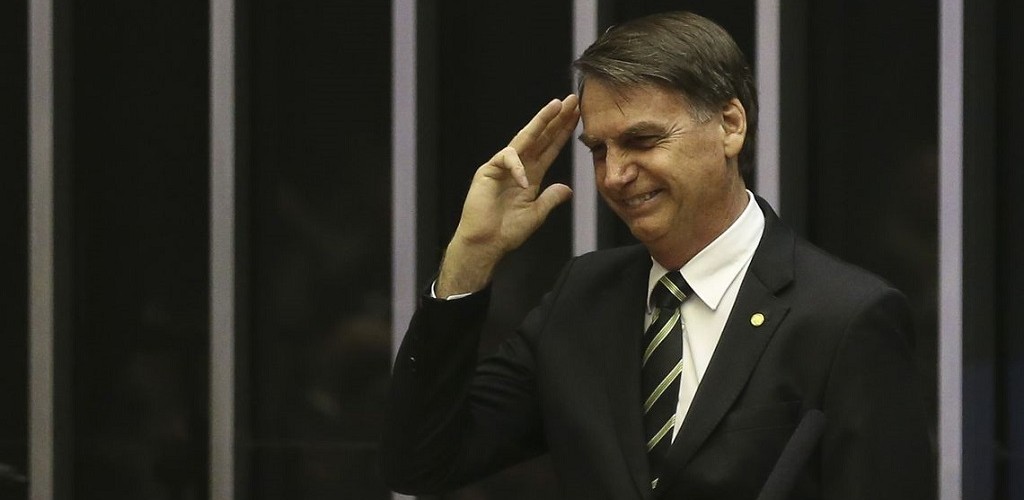 Bolsonaro reafirma, no Congresso, compromisso com a Constituição