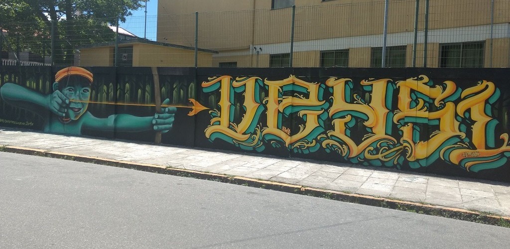 Muros da escola Helena Small receberão intervenções com técnicas de grafite 
