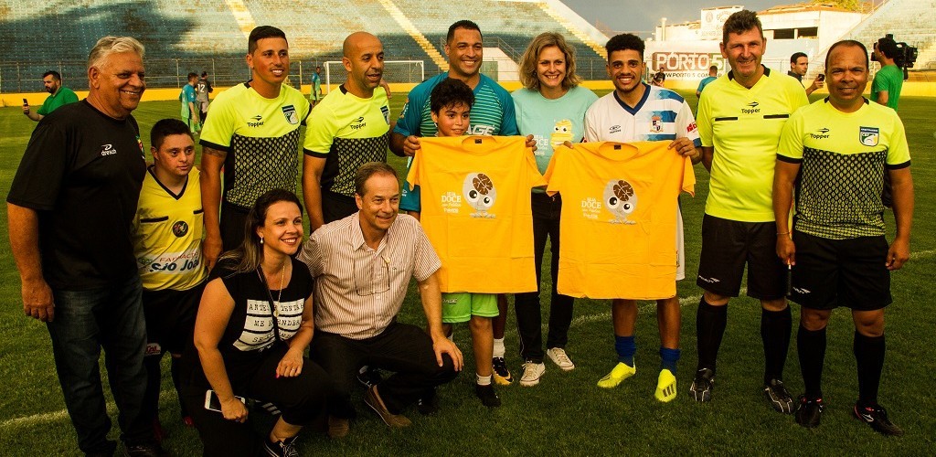 Futebol Solidário arrecada mais de 5 toneladas de alimentos