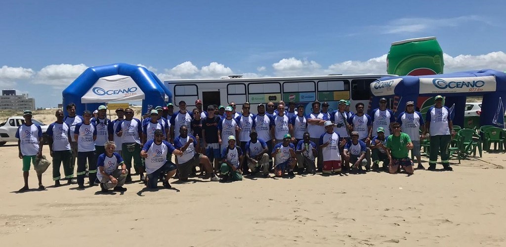 Mutirão Praia Limpa recolhe 17 toneladas de lixo