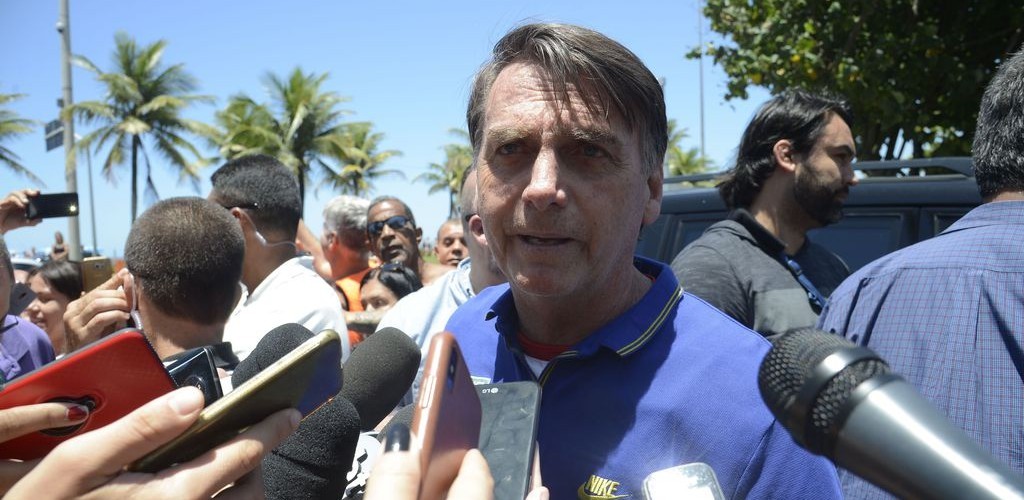 Bolsonaro diz que caixa-preta de órgãos federais começou a ser aberta