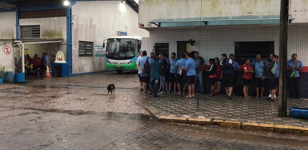 Rio Grande enfrenta mais um dia sem transporte coletivo da Noiva do Mar