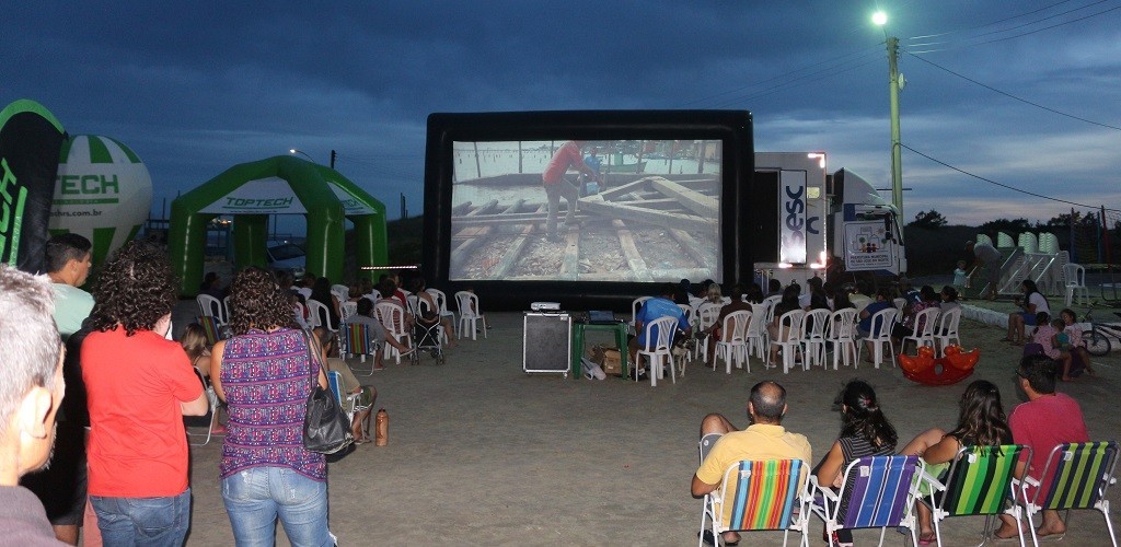 Praia do Mar Grosso tem programação no final de semana