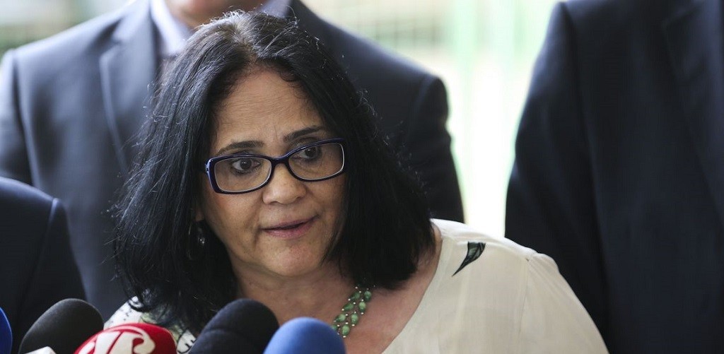Damares Alves assumirá Ministério da Mulher, Família e Direitos Humanos