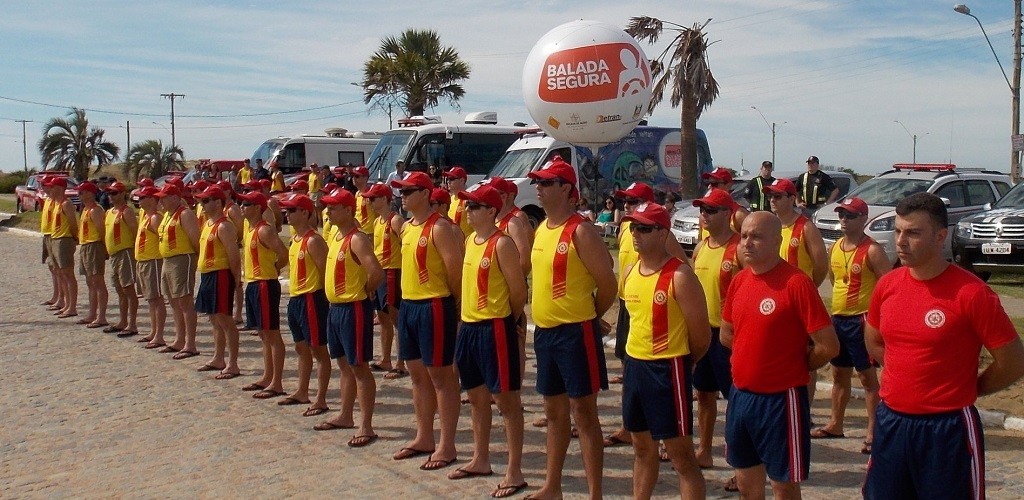 Temporada de veraneio no litoral sul é aberta com solenidade no Cassino