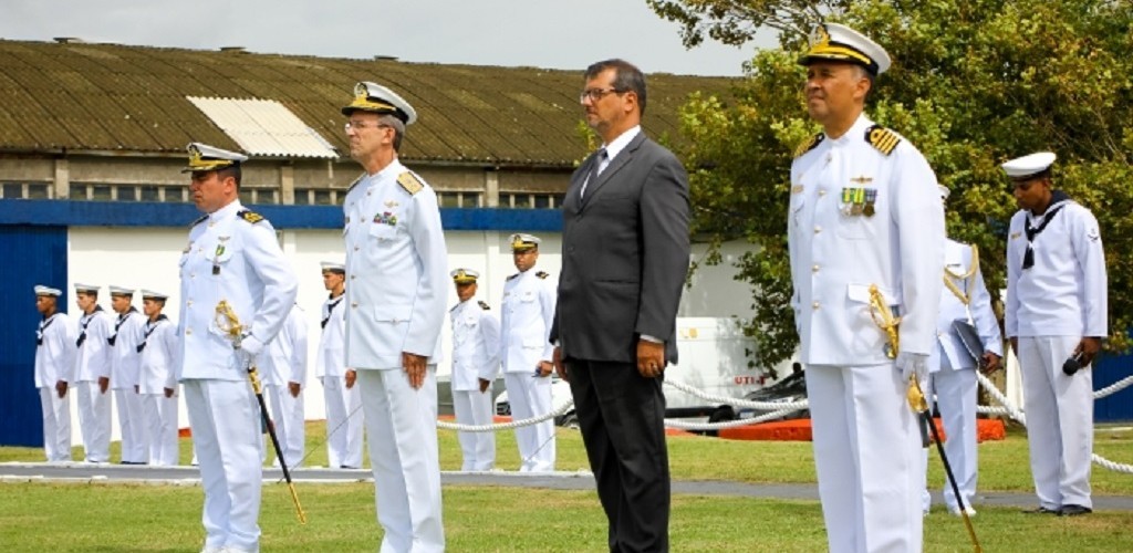 Estação Naval realiza cerimônia de troca de Comando