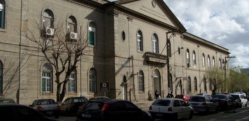 Santa Casa: Instituto Viva Mais deposita salários de 1.600 funcionários