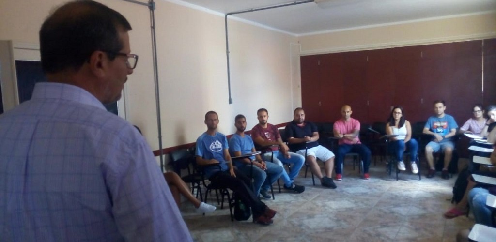 Prefeito e secretário dialogam com novos Agentes de Saúde
