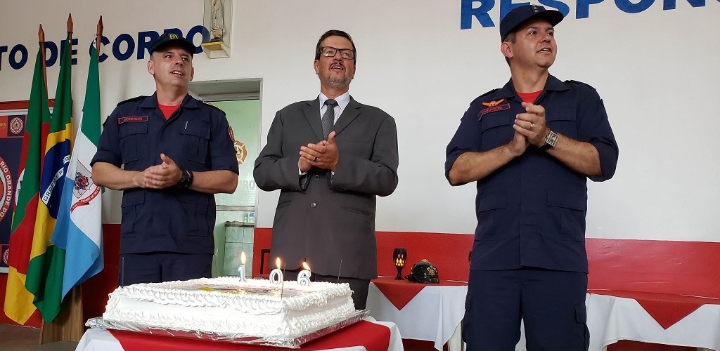 106 anos do Corpo de Bombeiros de RG é celebrado com solenidade e entrega de viaturas