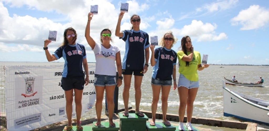 Daniela Ongaratto e Alexandre Finco conquistam o 1º lugar na 39ª Travessia a Nado