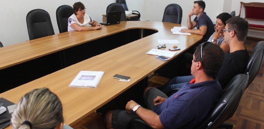 Escolas Viva e Helena Small passam por obras 