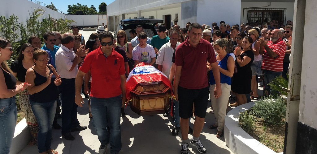 Corpo de Delamar Mirapalheta é sepultado nesta manhã