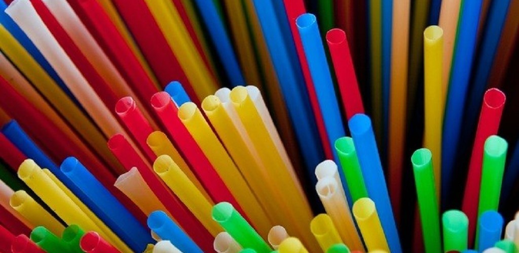 Lei que proíbe o uso de canudos plásticos entra em vigor