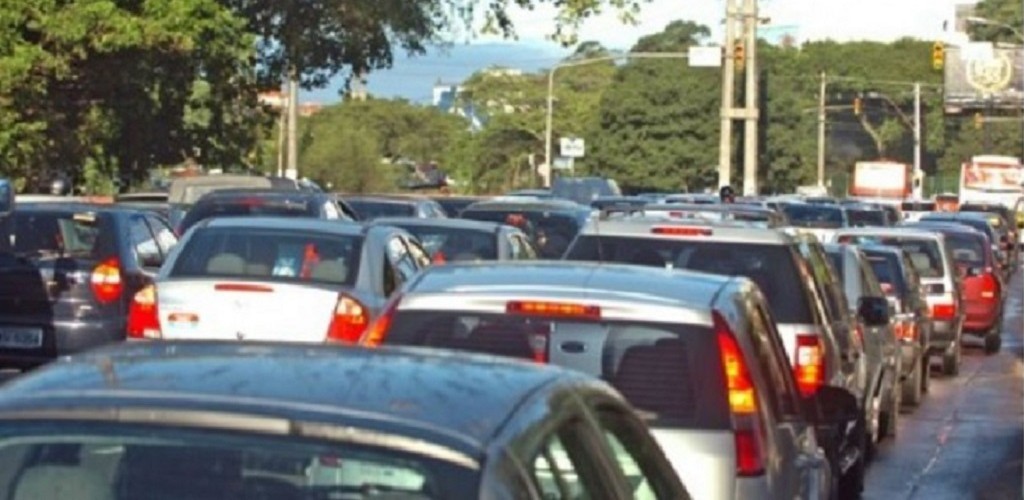 Editais do Detran notificam condutores sobre suspensão do direito de dirigir