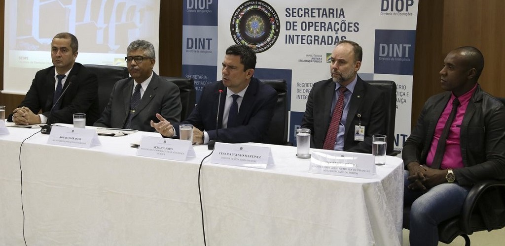 Mais de 100 suspeitos de divulgar pornografia infantil são presos