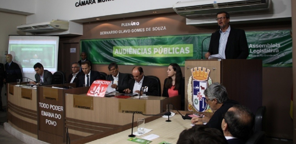 Prefeito de Rio Grande defende plebiscito para empresas estatais