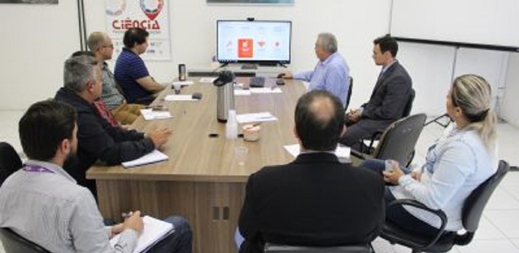 Alvarás são fornecidos no portal institucional