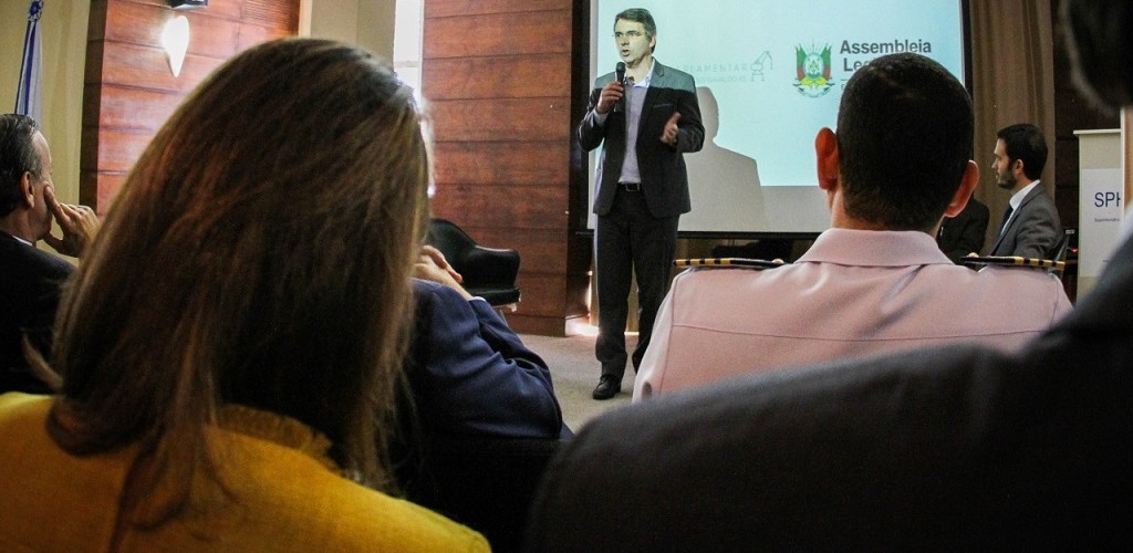 Lançada a Frente Parlamentar de Portos, Hidrovias e Polo Naval