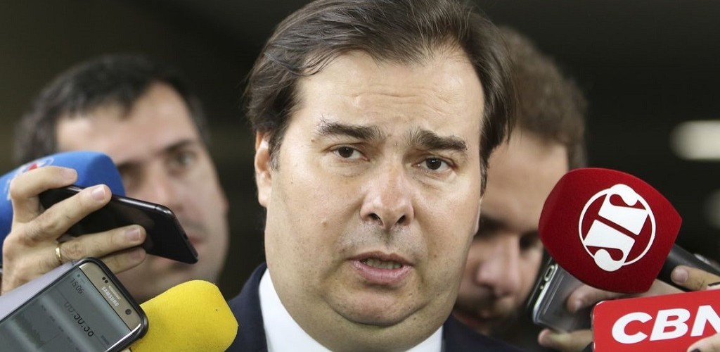 Maia quer aprovar reforma da Previdência na Câmara em dois meses