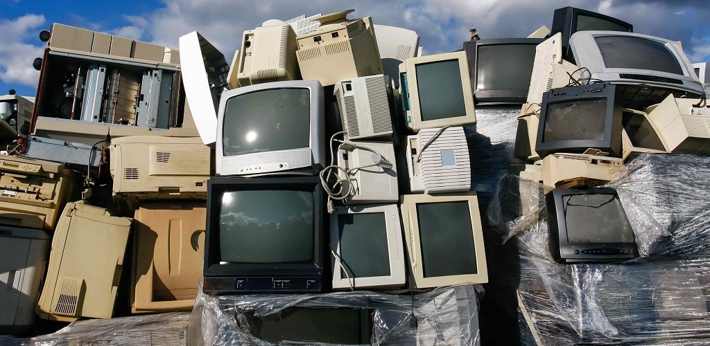 Projeto de lei que institui programa de coleta seletiva de eletrônicos é aprovado na Câmara