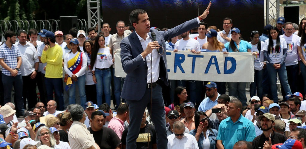 Guaidó pede manifestação pacífica neste sábado na Venezuela