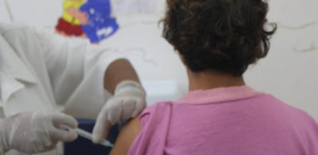 Município vacinou 36,90% do grupo prioritário