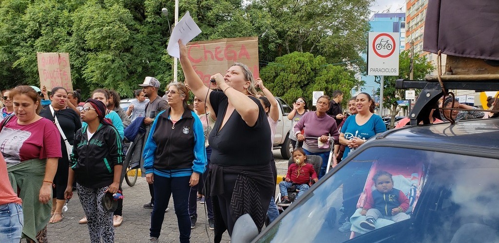 Moradores do BGV I protestam por melhorias no condomínio