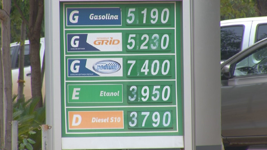 São José do Norte: com gasolina a R$ 5,20 moradores reclamam da ausência do Procon na cidade