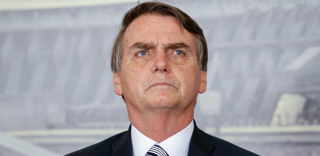 Bolsonaro confirma o fim do horário de verão no Brasil