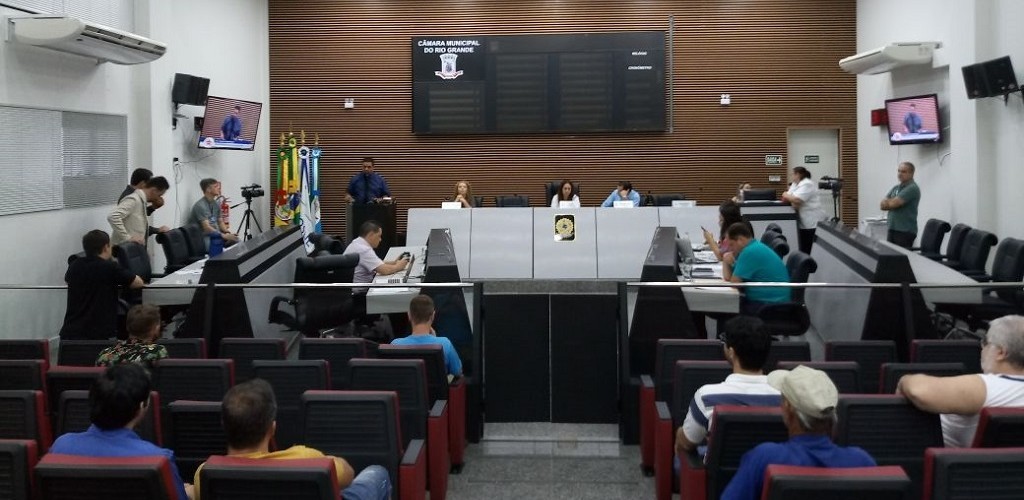 Legislativo aprova por unanimidade projeto de lei do executivo