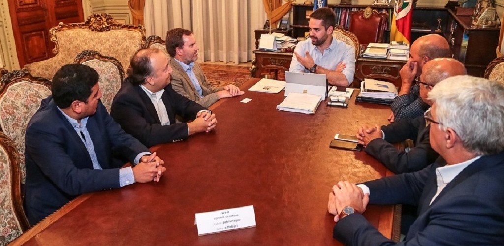 Grupo chileno demonstra interesse em investir no setor portuário