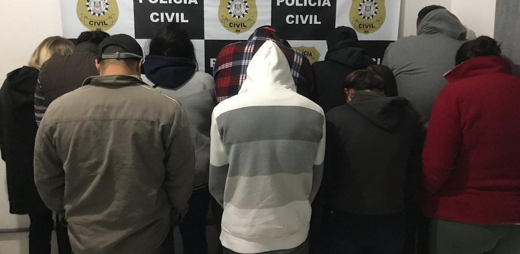 Polícia prende e fecha casa de jogos ilegais 