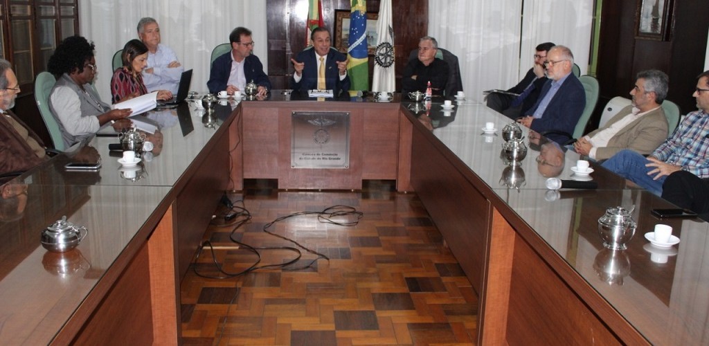 Assembleia elege Bacchieri para mais um mandato na Câmara de Comércio