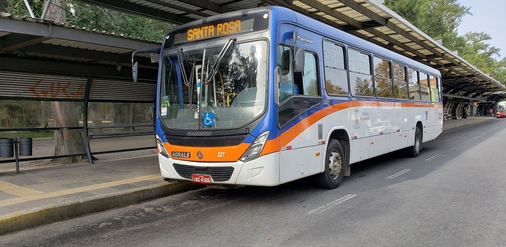 Serviço de transporte coletivo é restabelecido na cidade