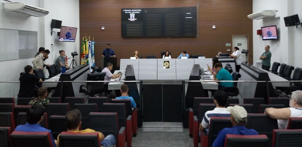 Sessão ordinária de amanhã é transferida em função do jogo da seleção feminina de futebol