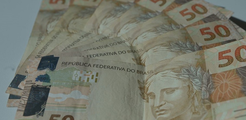 Governo usa reserva e evita novo contingenciamento em ministérios