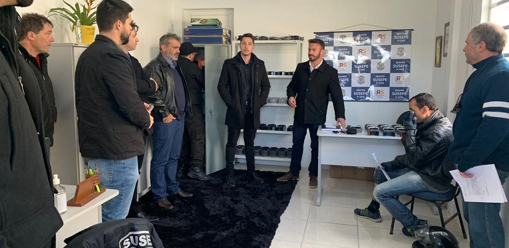 Penitenciária Estadual do Rio Grande recebe 110 novas tornozeleiras eletrônicas