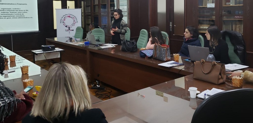 Núcleo da Mulher Empreendedora realiza mentoria de perfil empresarial