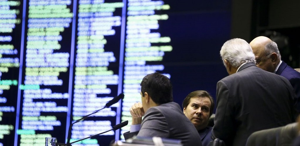 Confira principais pontos aprovados em primeiro turno