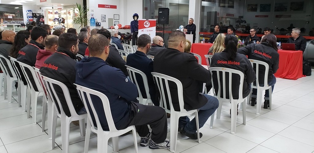 Orion Motos promove roda de conversa sobre segurança no trânsito